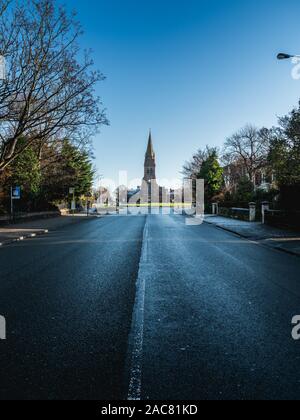 Christ Church à Bootle sur un jour froid avec un ciel clair Banque D'Images