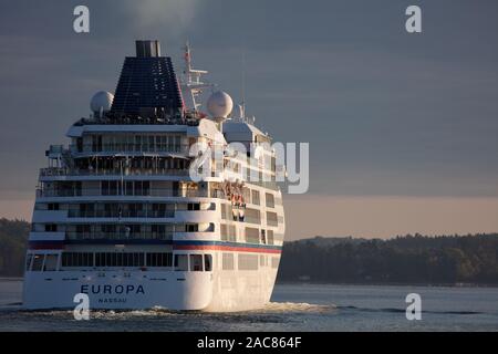 Europa bateau de croisière quitte Stockholm, Suède, lors d'un matin ensoleillé Banque D'Images