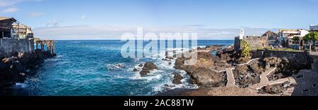 Seascape panoramique vue de Garachico dans le nord de Tenerife, Îles Canaries, Espagne Banque D'Images