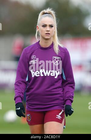 Dagenham, UK. 1er décembre 2019. Alisha Lehmann de West Ham United WFC.au cours de la Barclays Women's super match de championnat entre West Ham United Manchester United et les femmes au stade vert jonc sur Décembre 01, 2019 à Dagenham, en Angleterre. (Photo par AFS/Espa-Images) Credit : Cal Sport Media/Alamy Live News Banque D'Images