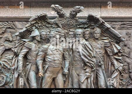 Bas-relief du Tsar Alexandre Ier de Russie Mikhaïl Koutouzov, les généraux Michael Barclay de Tolly et Piotr Bagration au jardin d'Alexandre à Moscou, Russie Banque D'Images