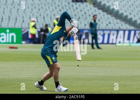 Adelaide, Australie, 2 décembre 2019 . Cricket australien Matthew Wade à la pratique avant le début de jouer au jour 4 de la 2e journée de domaine test de nuit entre l'Australie et le Pakistan à l'Adelaide Oval. L'Australie mène 1-0 dans la série 2 .match Crédit : amer ghazzal/Alamy Live News Banque D'Images