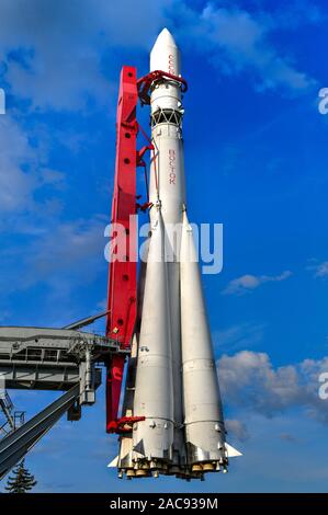 Moscou, Russie - le 26 juillet 2019 : 'fusée Vostok' à l'exposition de réalisations de l'économie nationale. A été activement utilisé dans l'URSS. Banque D'Images