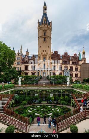 Schwerin, Allemagne - le 2 août 2019 : le château de Schwerin, l'une des œuvres les plus importantes de l'historicisme romantique en Europe Banque D'Images