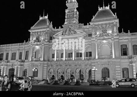 Ho Chi Ming City's opera illuminés à nouveau ans célébration. Banque D'Images