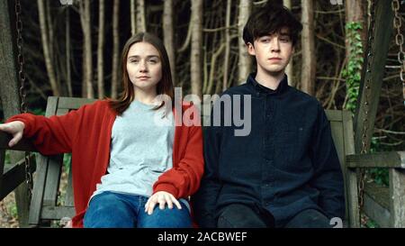 JESSICA BARDEN ET ALEX LAWTHER DANS LA FIN DE LA F***ING WORLD (2017), réalisé par Charlie COVELL. Credit : CLERKENWELL FILMS / Album Banque D'Images