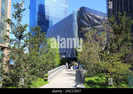 Le parc High Line, le Shed Cultural Centre, Hudson Yards, Manhattan, New York City, New York, USA Banque D'Images