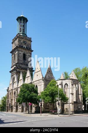 Aegidienkirche à Hanovre Allemagne - les personnes sans-abri, la ruine de l'église sert de world war II memorial Banque D'Images