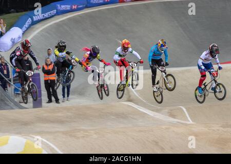 Les chauffages de la femme, de la Coupe du Monde de Supercross, Manchester Banque D'Images