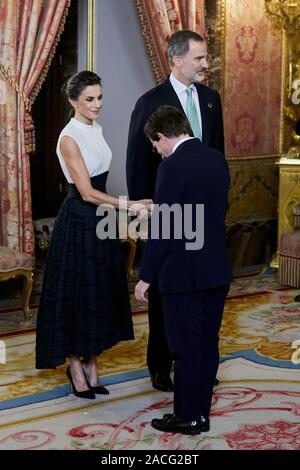 Le roi Felipe IV, Reine Letizia et Jose Luis Martinez-Almeida assister à l'audience du Palais au cours de la COP25 s'est tenue au Palais Royal de Madrid. Banque D'Images