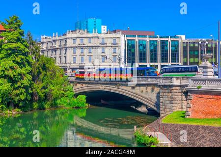 Corso Giuseppe Garibaldi bridge à Padoue , Italie Banque D'Images