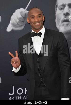 LOS ANGELES, CA. 9 juin 2016 : étoile de basket-ball Kobe Bryant à la 2016 American Film Institute Life Achievement Award gala John Williams au Kodak Theater, Hollywood. © 2016 Paul Smith / Featureflash Banque D'Images