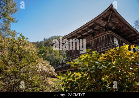 Ginkaku-ji ou pavillon d'argent au printemps. Officiellement nommée Jisho-ji c'est un temple Zen et jardin dans le quartier Higashiyama, Kyoto, Japon Banque D'Images