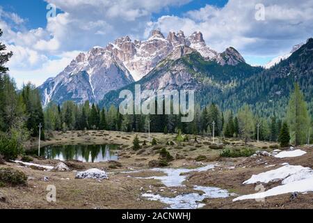 Image de paysage près de Tre Cime di Lavaredo dans le Sud Tyrol en Italie Banque D'Images