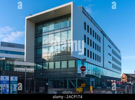 L'un seul immeuble, Tameside Ashton-under-Lyne, Tameside, RTM. Manchester, Angleterre, RU Banque D'Images