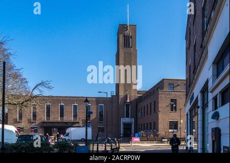 Hornsey Town Hall, 1933 par Reginald Uren, Hornsey, Londres, Angleterre Banque D'Images