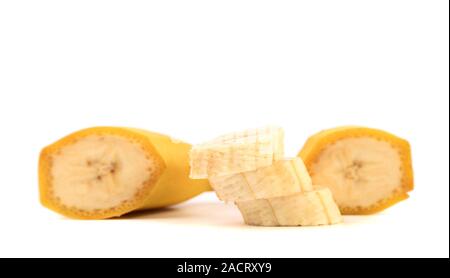 Série de coupes de bananes isolated over white background Banque D'Images