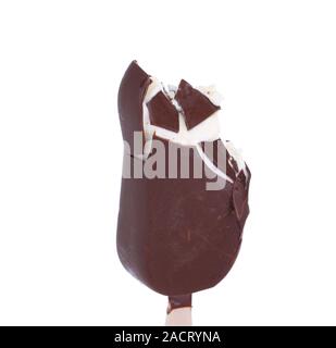 Glace vanille chocolat mordu. Banque D'Images