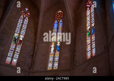 Vue de l'intérieur de la cathédrale de Santa Maria, ville de Ciutadella, à l'île de Menorca, Baléares, Espagne, Europe Banque D'Images