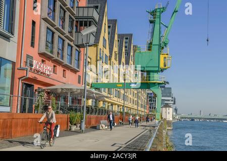 Wohnhäuser, Katharina-Schauberg-promenade, Köln, Nordrhein-Westfalen, Deutschland Banque D'Images