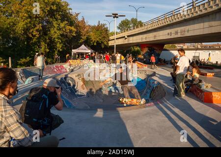 Montréal, Canada - 19 septembre 2019 : Van Horne skatepark (Plateau-Mont-Royal) Ouverture Banque D'Images