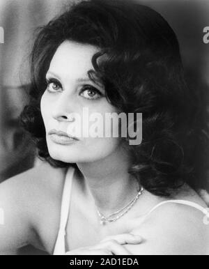 Sophia Loren, Portrait publicitaire pour le film, 'cible' en laiton, MGM, United Artists, 1978 Banque D'Images