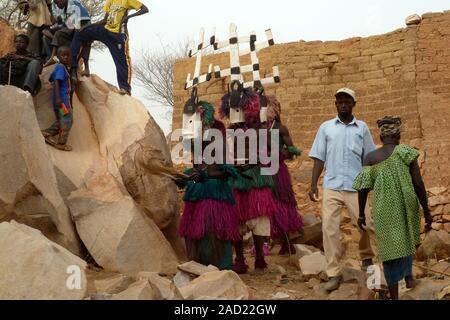 Pays Dogon : village de Yanda 2012 Tourougo Banque D'Images