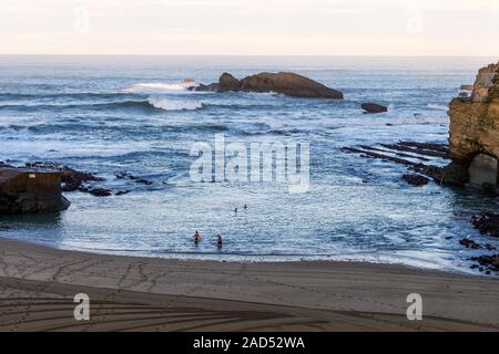 Plage Côte des Basques, Biarritz, Pyrénées-Atlantiques, Pyrenees-Atlantique, France Banque D'Images