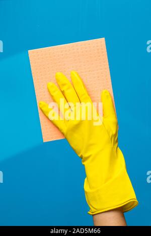 Main dans la main avec rag Banque D'Images