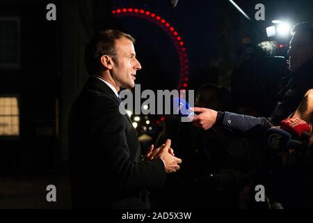 Londres, Royaume-Uni. 19Th Mar, 2019. Le président français, Emmanuel Macron est interviewé après une réunion avec le Premier ministre britannique, Boris Johnson, la chancelière allemande, Angela Merkel, et le Président turc, Recep Tayyip Erdogan, à Londres, Royaume-Uni, le 3 décembre 2019. Crédit : Ray Tang/Xinhua/Alamy Live News Banque D'Images