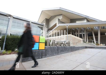 Redmond, USA. 19Th Mar, 2019. Photo prise le 14 novembre 2019 présente le siège social de Microsoft à Redmond, aux Etats-Unis. Le monde continuera de voir des percées technologiques dans l'intelligence artificielle (IA), et leur potentiel d'application dans la santé et les services financiers auront un impact sur la vie humaine, Harry Shum a dit. Credit : Qin Lang/Xinhua/Alamy Live News Banque D'Images