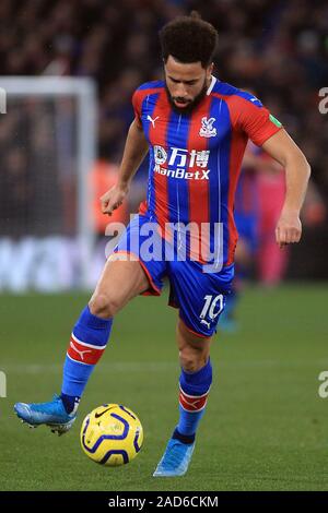 Londres, Royaume-Uni. 06Th Dec, 2019. Andros Townsend du Palais de Cristal en action. Premier match de championnat, Crystal Palace v Bournemouth AFC à Selhurst Park à Londres le mardi 3 décembre 2019. Cette image ne peut être utilisé qu'à des fins rédactionnelles. Usage éditorial uniquement, licence requise pour un usage commercial. Aucune utilisation de pari, de jeux ou d'un seul club/ligue/dvd publications. pic par Steffan Bowen/Andrew Orchard la photographie de sport/Alamy live news Crédit : Andrew Orchard la photographie de sport/Alamy Live News Banque D'Images