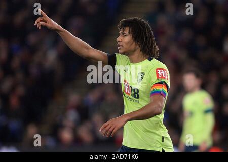 Londres, Royaume-Uni. 06Th Dec, 2019. Nathan Ake de Bournemouth. Premier match de championnat, Crystal Palace v Bournemouth AFC à Selhurst Park à Londres le mardi 3 décembre 2019. Cette image ne peut être utilisé qu'à des fins rédactionnelles. Usage éditorial uniquement, licence requise pour un usage commercial. Aucune utilisation de pari, de jeux ou d'un seul club/ligue/dvd publications. pic par Steffan Bowen/Andrew Orchard la photographie de sport/Alamy live news Crédit : Andrew Orchard la photographie de sport/Alamy Live News Banque D'Images