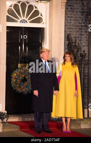 Londres, Royaume-Uni. 3 décembre 2019. Sur la photo : (gauche) Donald J. Trump - 45e président des États-Unis d'Amérique, commence (à droite) Melania Trump - Première Dame. Boris Johnson, Premier Ministre du Royaume-Uni, organise une réception avec des dirigeants étrangers à venir de l'OTAN (Organisation du Traité de l'Atlantique Nord) réunion le 4 décembre. Crédit : Colin Fisher/Alamy Live News Banque D'Images