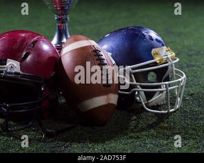 Libre du football américain,casques et trophy Banque D'Images