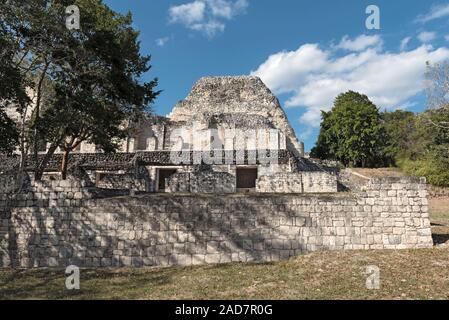 Les ruines de l'ancienne ville maya de Becan, Campeche, Mexique Banque D'Images