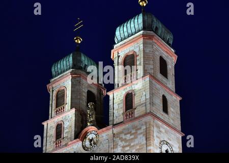 Bad Säckingen, clochers de l'Fridolin Minster Banque D'Images