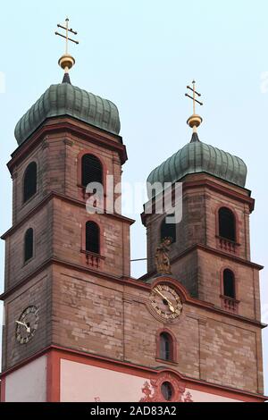 Bad Säckingen, clochers de l'Fridolin Minster Banque D'Images