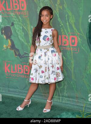 LOS ANGELES, CA. 14 août 2016 : l'actrice Asia Monet Ray lors de la première mondiale de 'Kubo et les deux chaînes' à AMC Universal City Walk. © 2016 Paul Smith / Featureflash Banque D'Images