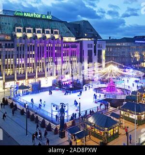 Patinoire à Koenigsallee, Düsseldorf, Rhénanie du Nord-Westphalie, Allemagne, Europe Banque D'Images