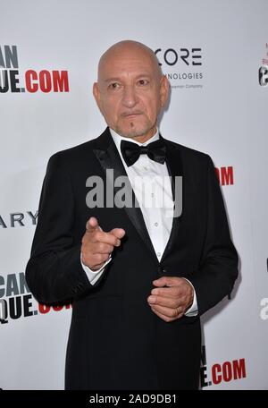 Los Angeles, CA. 14 octobre 2016 : Ben Kingsley à la 30e Annual American Cinematheque Award gala Ridley Scott & Sue Kroll au Beverly Hilton Hotel, Beverly Hills. © 2016 Paul Smith / Featureflash Banque D'Images