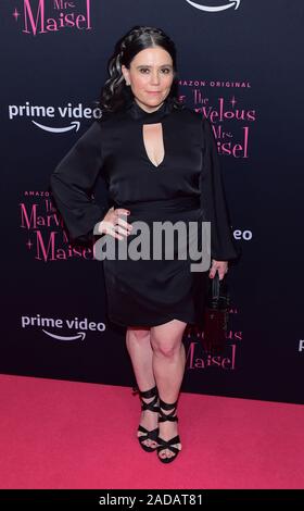 New York, New York, USA. 06Th Dec, 2019. Alex Borstein assiste à l'Amazone la vidéo 'La Merveilleuse Mme Maisel' Saison 3 premiere au Musée d'Art Moderne le Mardi, Décembre 3, 2019, à New York. PHoto : Jeremy Smith/imageSPACE/MediaPunch MediaPunch Crédit : Inc/Alamy Live News Banque D'Images
