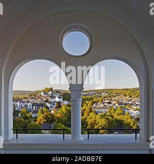 Voir le monument aux morts, Ehmsen, Arnsberg Sauerland, Nordrhein-Westfalen, Germany, Europe Banque D'Images