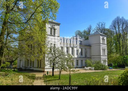 Schloss Tegel, Adelheidallee, Tegel, Reinickendorf, Berlin, Deutschland Banque D'Images