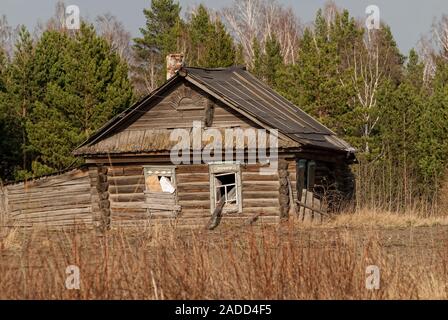 Vieille maison abandonnée de Tyumen. La Russie Banque D'Images