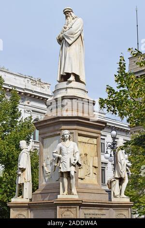 Statue de léonard de Vinci à Milan Italie Banque D'Images