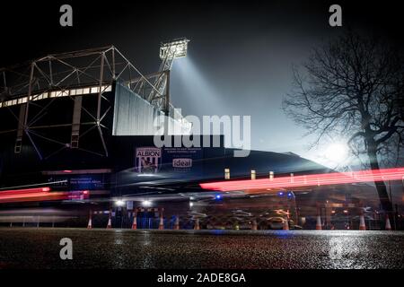 27/11/2019 Stade de football The Hawthorns home à West Bromwich Albion avant le match contre Bristol City regardée par 22 197 supporters. Banque D'Images