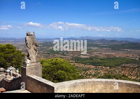 Vue du monastère Santuari de Sant Salvador sur le dessus de la colline Puig de Sant Salvador, fondée en 1342, Felanitx, Majorque, îles Baléares, Espagne Banque D'Images