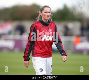 DAGENHAM, EN ANGLETERRE - 01 DÉCEMBRE : Abbie McManus de Manchester United les femmes pendant la période pré-match warm-up au cours de la Barclays Women's Super League match bet Banque D'Images