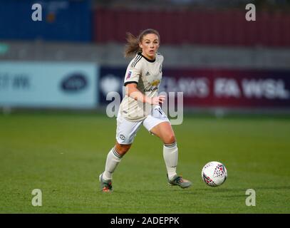 DAGENHAM, EN ANGLETERRE - 01 DÉCEMBRE : Kirsty Hanson de Manchester United au cours de la Barclays Women's super match de championnat entre West Ham United Women un Banque D'Images